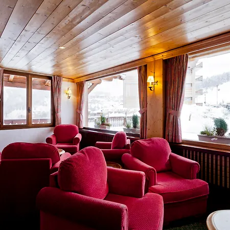 Les Flocons Hotel Courchevel