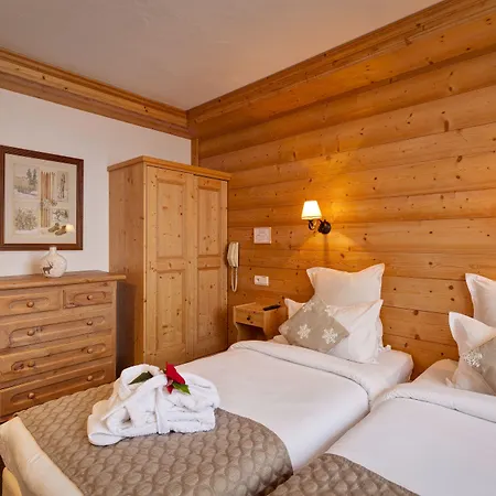 Les Flocons Hotel 3*