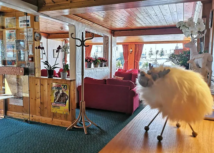 فندق ليه فلوكونز